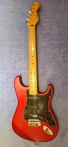 Guitarra Fender Mexicana Stratocaster AM Professional - MZ2004 (APENAS VENDA)