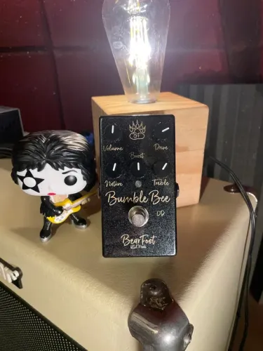 Pedal de Overdrive BearFoot Bumble Bee