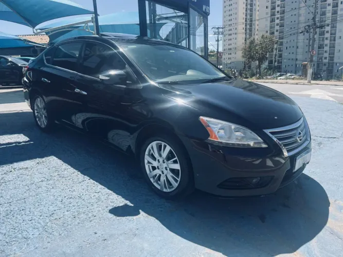 Nissan Sentra SL 2.0/ 2.0 Flex Fuel 16V Aut. 2014