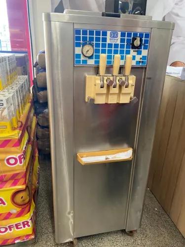 Máquina de sorvete Soft SB 300 Bertolo