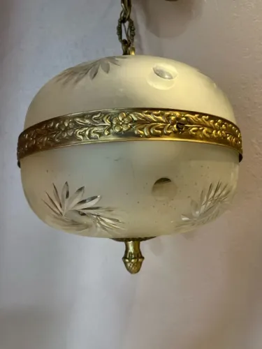 Luminária Pendente Vintage com Detalhes Florais
