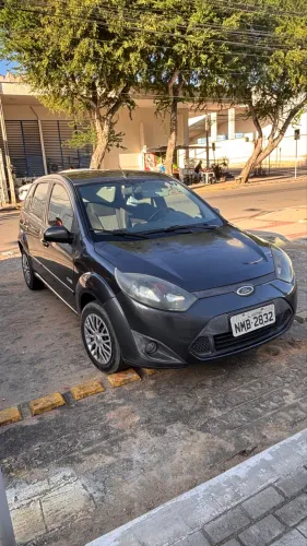 Ford Fiesta 1.0 8V Flex/class 1.0 8V Flex 5P 2011