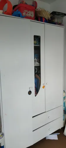 Guarda roupa infantil 