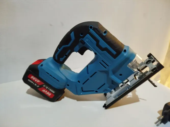 Serra de Recorte Elétrica Bivolt 96VF