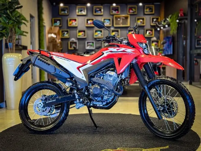 HONDA XR 300L TORNADO 2025