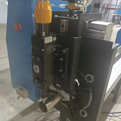 Máquina de Corte a Laser de Tubos