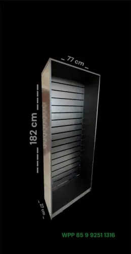 Estante expositor Canaletado MDF PRETO  ? / Novo R$ 650