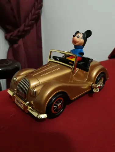 Vintage Carrinho do Mickey Mouse!!! FAVOR LER DESCRIÇÃO!<br>