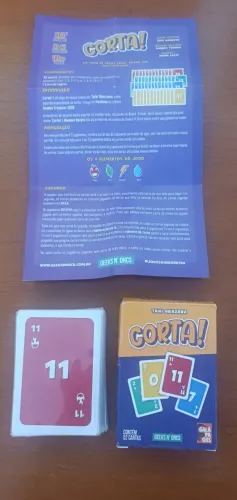 Board Game Corta - Jogo em excelente estado, em PORTUGUÊS.