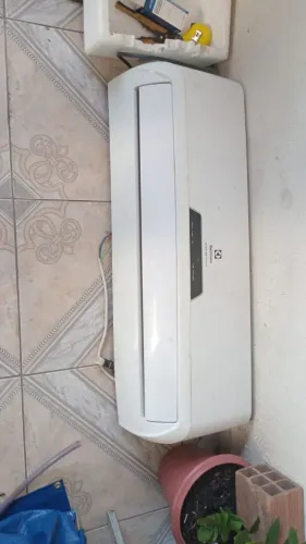 SPLIT 18MIL BTUS INVERTER