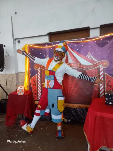 Animador, festas, aniversários, empresas