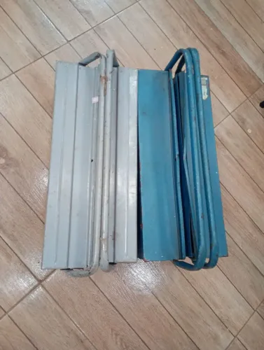 Caixa de ferramentas azul
