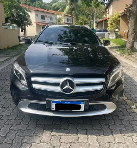 Mercedes-Benz GLA 200 Adv. 1.6/1.6 TB 16V Flex Aut. 2017