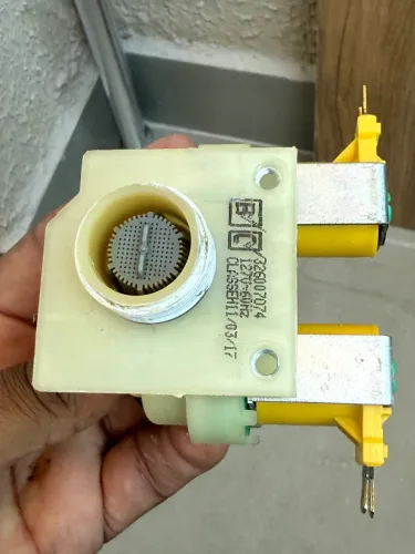 Válvula Solenoide Lavadora Brastemp 11Kg BWJ11AB com Turbo Performance.