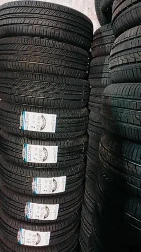 Pneu premium marca Starke somente 200,00 aro 14