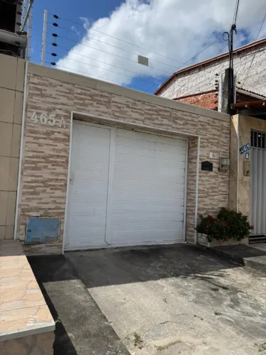 CP 005, Jose Walter, Casa plana com 02 quartos, 01 vaga, hidromassagem
