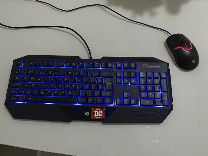 Teclado e mouse gamer