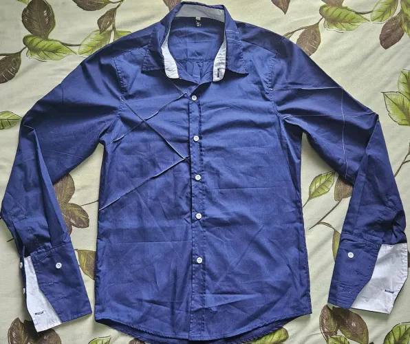 Camisa Social Azul com Detalhes Branc - Produto Novoos