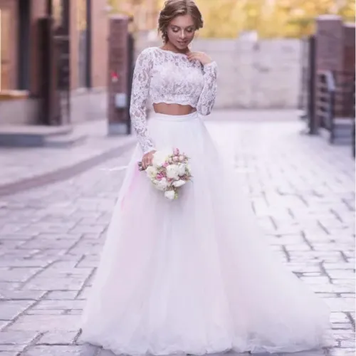 Vestido de Casamento cropped com mangas longas