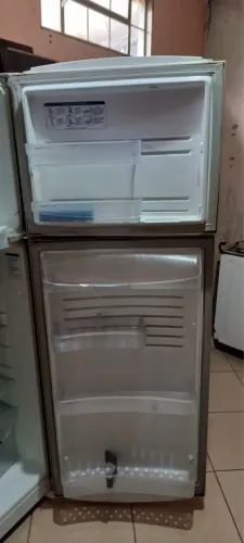 Geladeira GE - 410 L