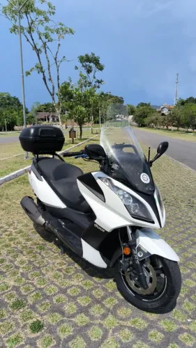 Kymco downtown 300i bem cuidada e Equipada