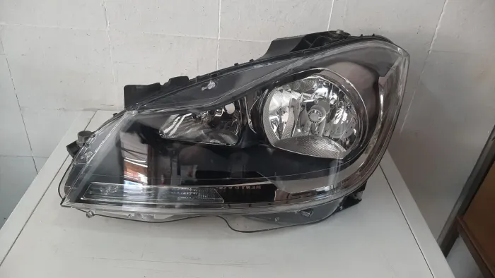 Farol Mercedes c180 2015 esquerdo original usado 
