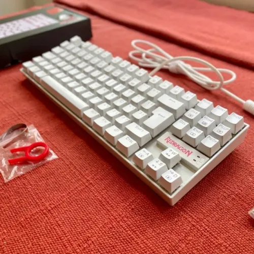 Teclado Mecânico Redragon Mitra Switchs Blue e Red - Single color 