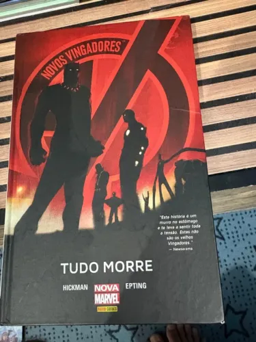 hq novos vingadores tudo morre