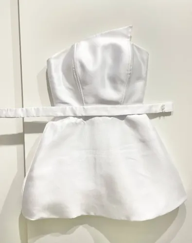 Vestido de Noiva Minimalista em Zibeline