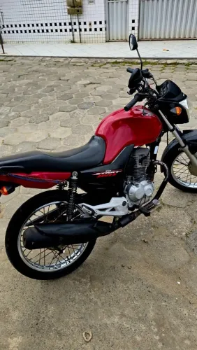 Vendo moto Honda  CG 160 C/C start vermelha 2017 Top de Linha. Valor abaixo da fip.