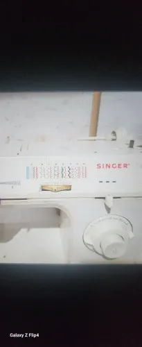 Maquina de costura singer