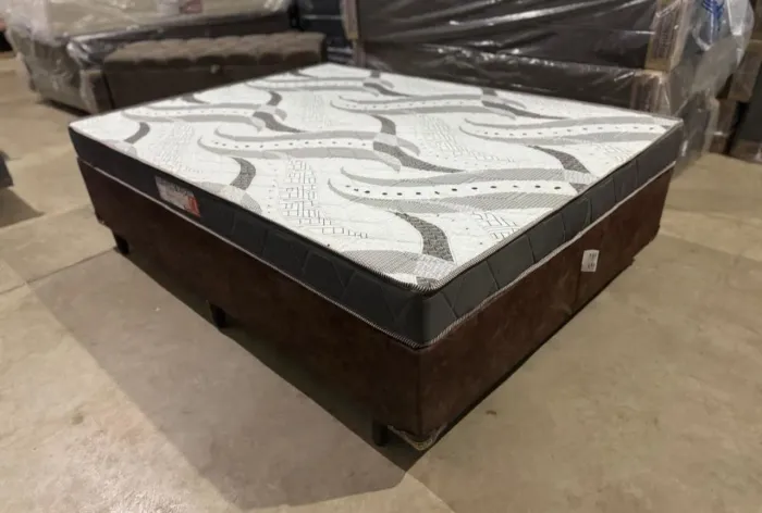 Colchão e box