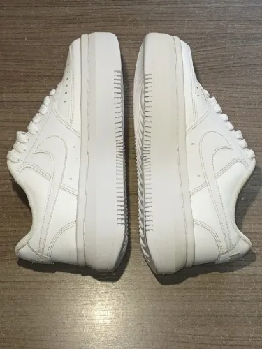Tênis nike branco court vision tenis 230,00