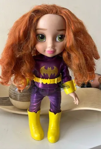 BONECA BAT GIRL TODDLER - LIGA DA JUSTIÇA 