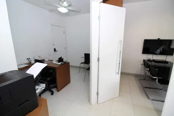 (28789) à venda - Sala com , 1 vaga, no Serra