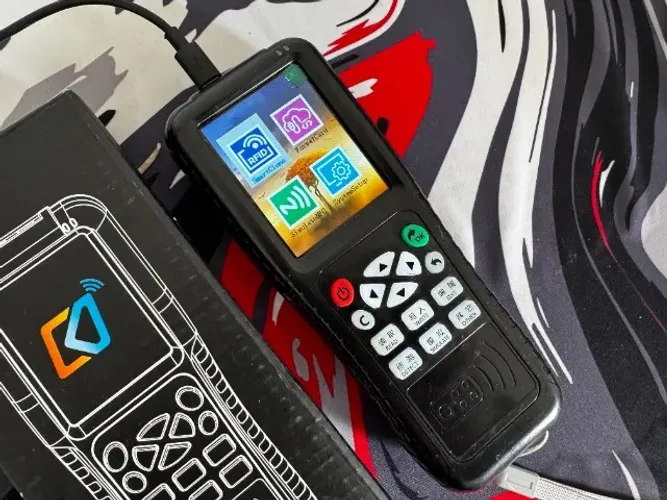 Duplicador RFID Icopy-X100 - Clonador de Tags e Cartões Profissional - Perfeito Estado!