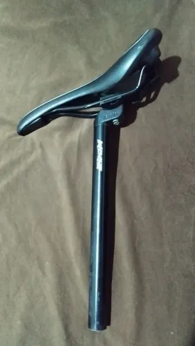 SELIM DE BICICLETA MARCA VELO