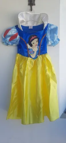 Fantasia Branca de Neve