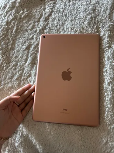 ipad 8 geração 128GB rose