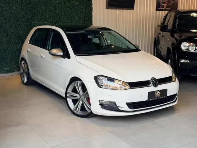 Volkswagen Golf Highline 1.4 TSI Total Flex Aut. 2015