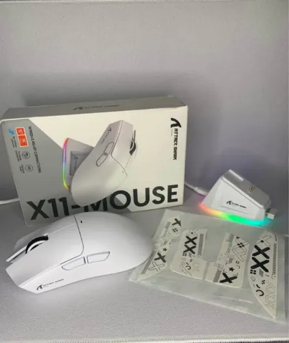 Mouse Gamer Attack Shark X11 - 2.4Ghz/Bluetooth - Novo