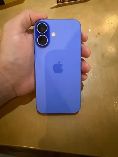 iPhone 16 256GB