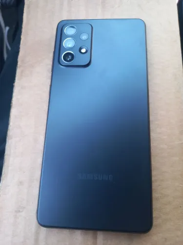 Galaxy A72 