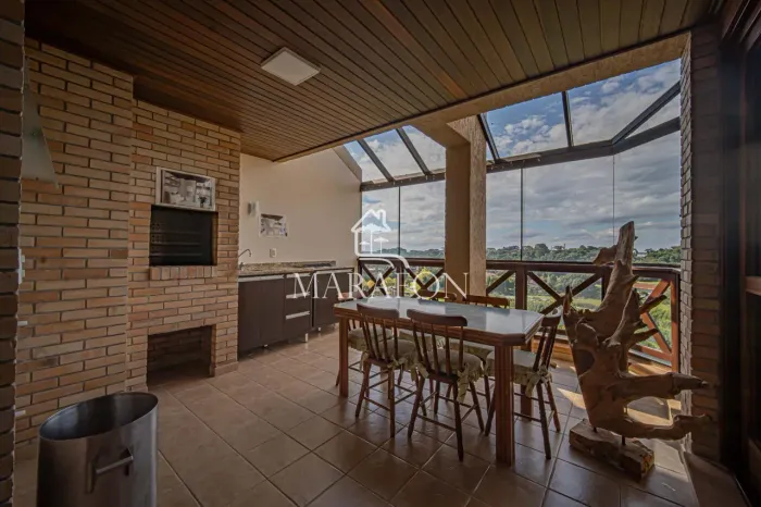 APARTAMENTO À VENDA NO CONDOMÍNIO QUINTA DA SERRA EM CANELA!