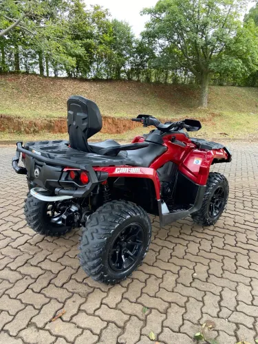 Quadriciclo Can-Am 650 Max XT, ano 2018