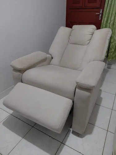 Poltrona do papai FABRICADA EM LOJA RENOMADA, NOVA usada umas 2 vezes