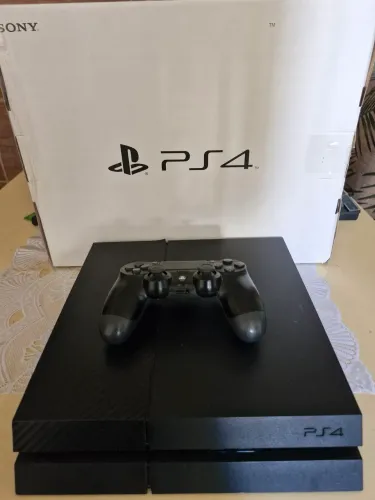 Vendo videogame ps4 slim