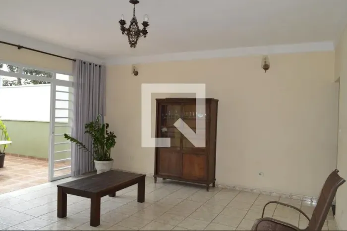 Casa à Venda - Vila Mariana, 6 Quartos, 258 m2