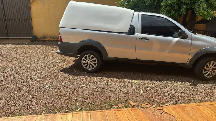 Vendo capota para strada ano 2013