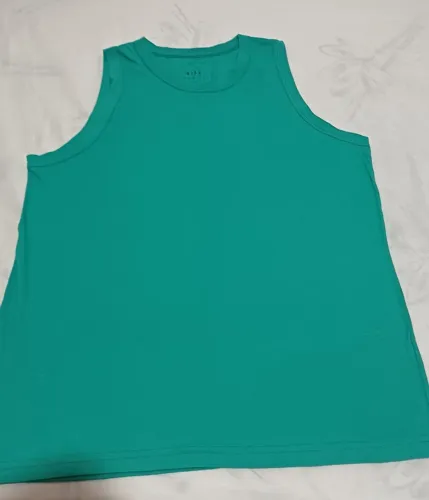 Camiseta regata masculina tamanho M semi nova 